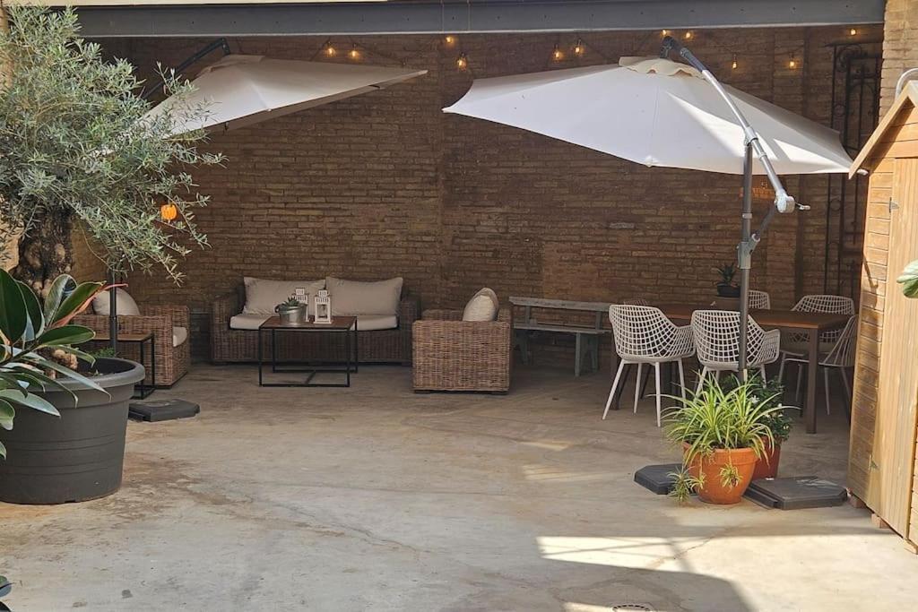 발렌시아 Tradicional Casa Con Patio Ruzafa 아파트 외부 사진